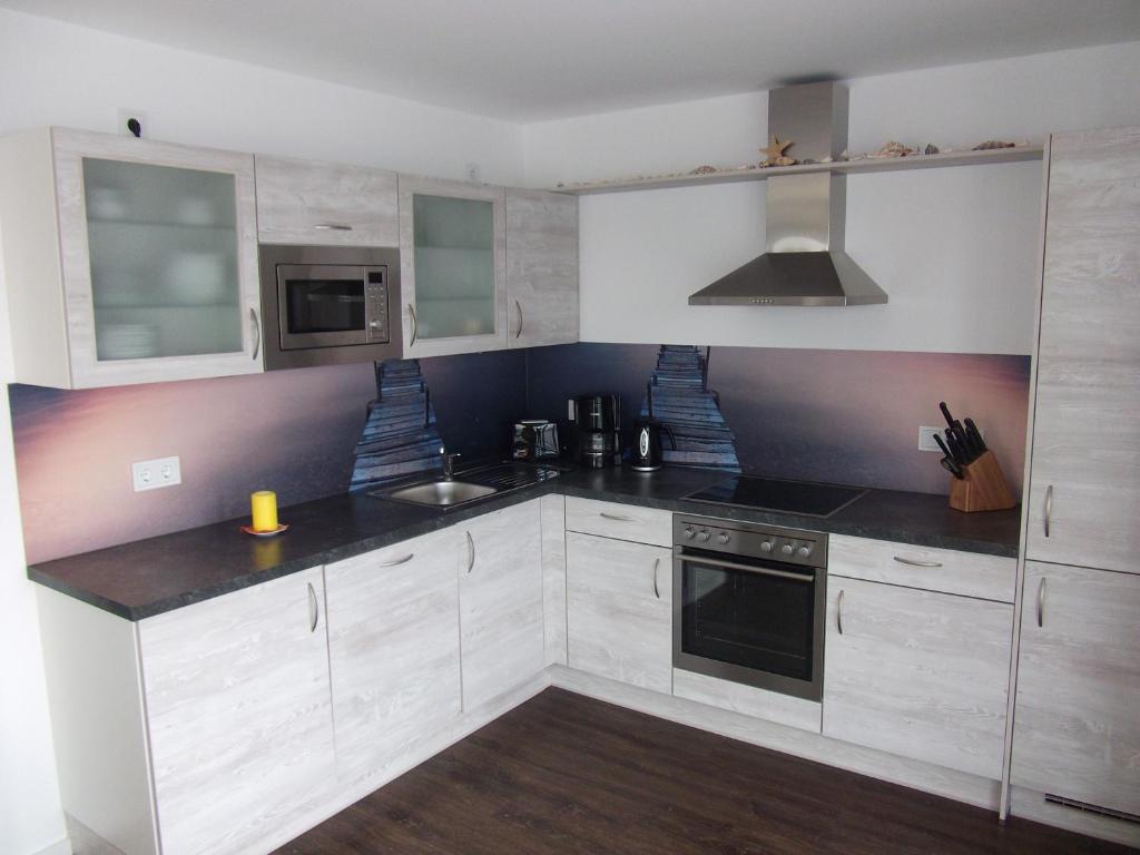 Ferienwohnung Admiral Suite room 5